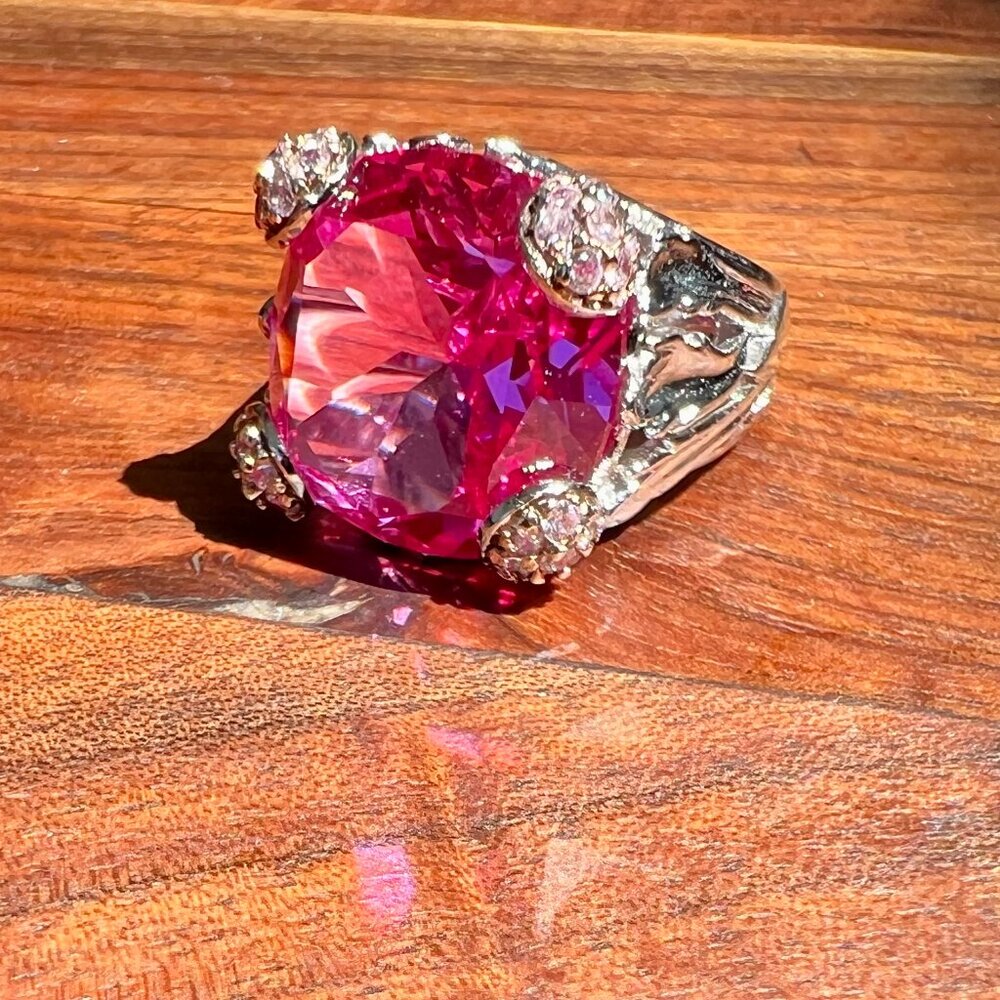 SALE!  Gorgeous Pink Cubic Zirconia and Silver (925) Statement Ring